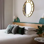 Aramis Deluxe