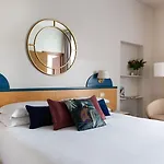 Aramis Deluxe 4*