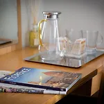 Aramis Deluxe Πανσιόν 4*