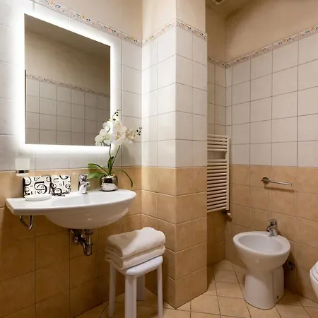 Aramis Deluxe Гостевой дом 2*