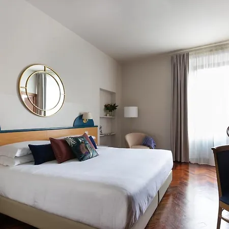 Aramis Deluxe Gæstehus 2*